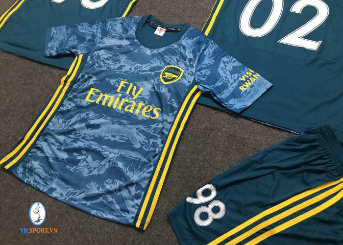 ÁO ARSENAL XANH BIỂN IN CHO KHÁCH - Hình ảnh 3