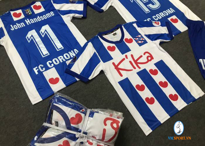 FC CORONA TRONG MÀU ÁO VĂN HẬU - Hình ảnh 5