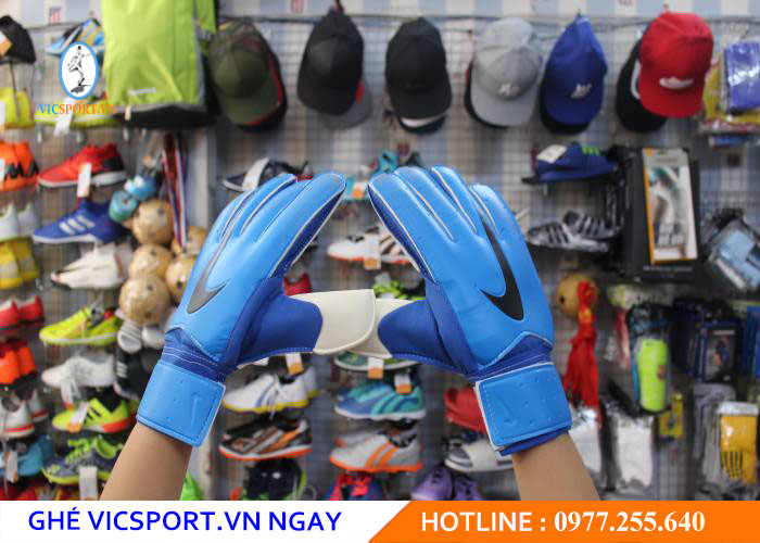 GĂNG TAY THỦ MÔN NIKE 2020 MÀU XANH BÍCH - Hình ảnh 2