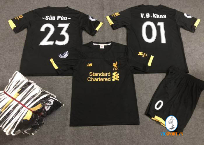 ÁO LIVERPOOL ĐEN 2019 IN CHO KHÁCH