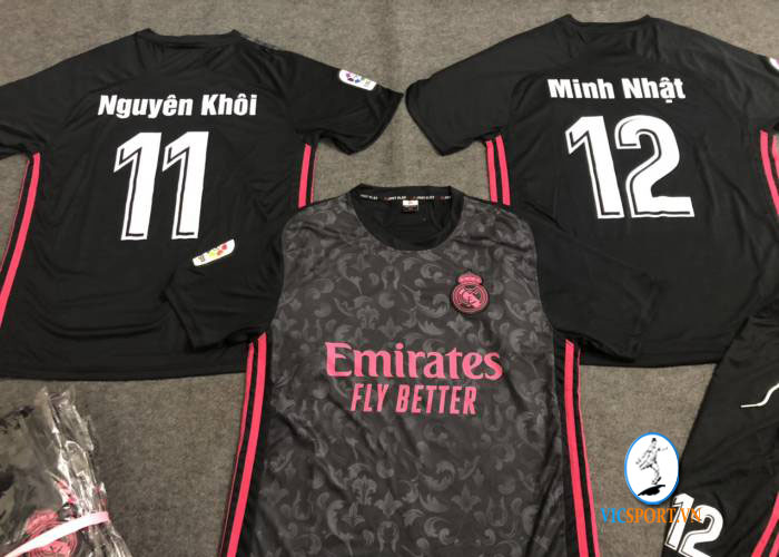 ÁO REAL MADRID ĐEN IN CHO KHÁCH