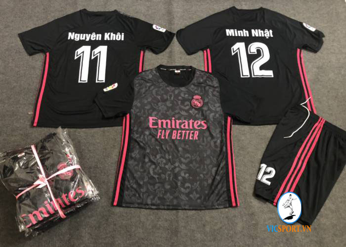 ÁO REAL MADRID ĐEN IN CHO KHÁCH - Hình ảnh 5