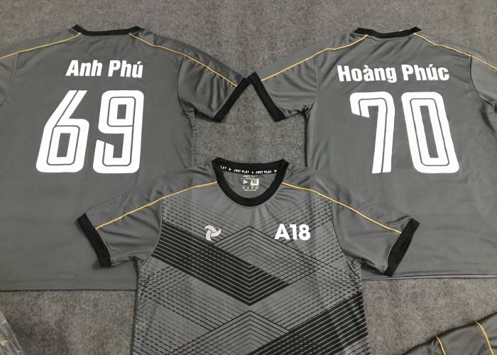 LỚP A18 TRONG MÀU ÁO CROSS XÁM - Hình ảnh 6