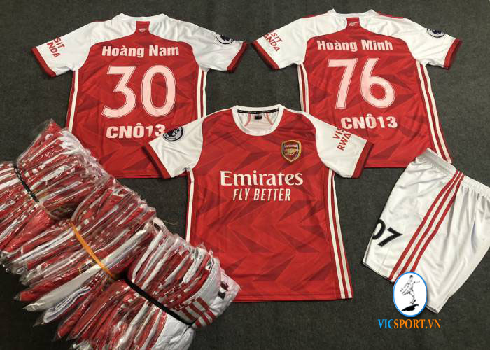 LỚP CNÔ13 TRONG MÀU ÁO ARSENAL ĐỎ - Hình ảnh 5
