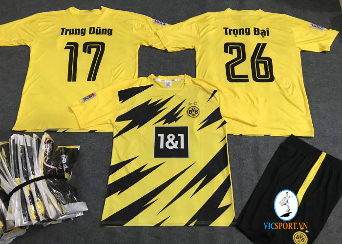 ÁO DORTMUND VÀNG 2020 IN CHO KHÁCH