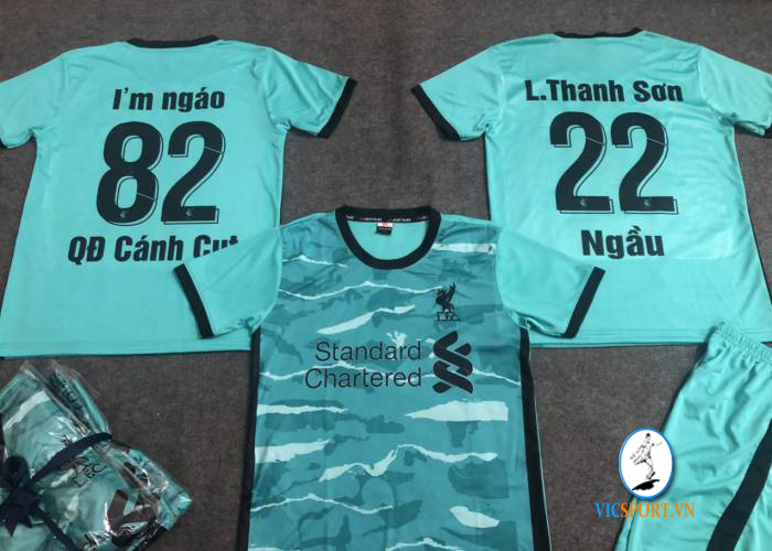 ÁO LIVERPOOL XANH TRẺ EM IN CHO KHÁCH - Hình ảnh 3