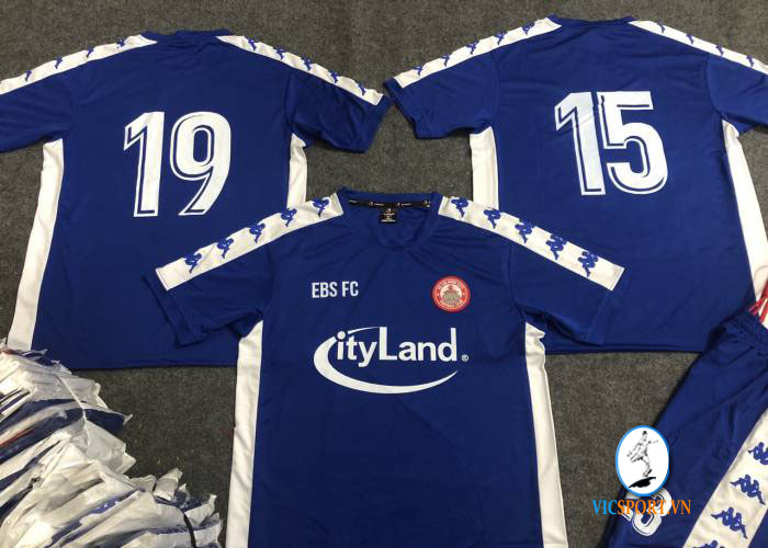 EBS FC TRONG MÀU ÁO HCM XANH