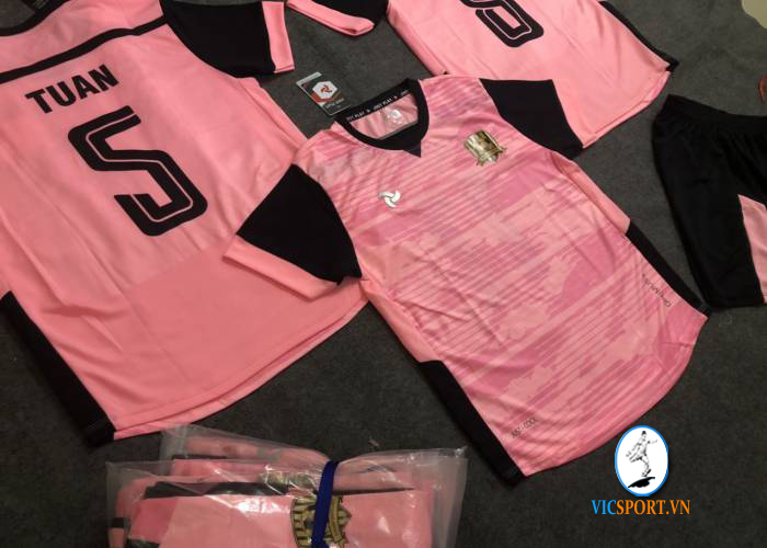 SAIGON UNITED FC - OPTIMUS HỒNG - Hình ảnh 4