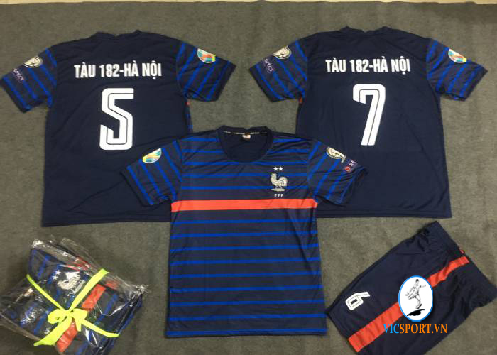 TÀU 182 HÀ NỘI