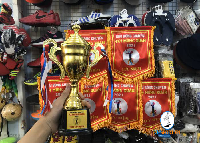 BỘ CỜ - CÚP - HUY CHƯƠNG GIẢI BÓNG CHUYỀN XUÂN 2021