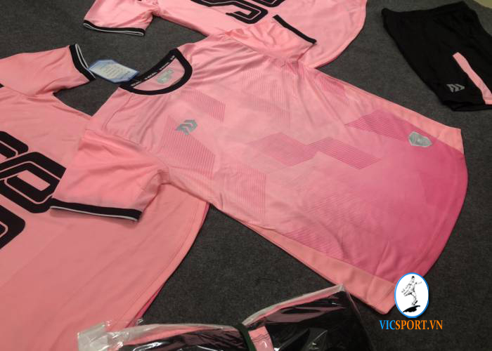 ÁO KHÔNG LOGO PREDATOR HỒNG IN CHO KHÁCH - Hình ảnh 2