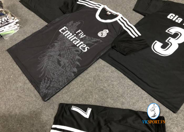 ÁO REAL MADRID ĐEN RỒNG IN CHO KHÁCH - Hình ảnh 3