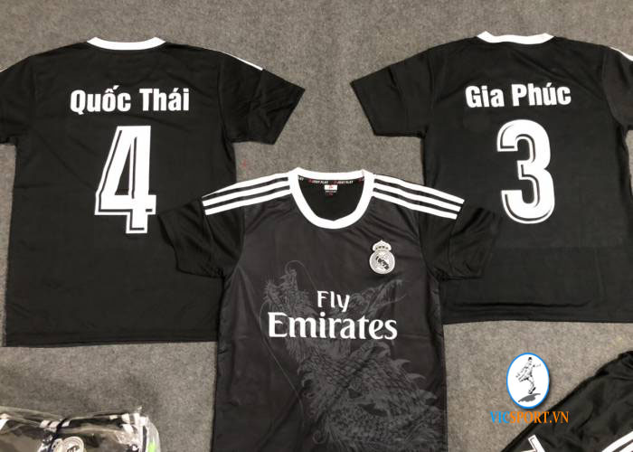 ÁO REAL MADRID ĐEN RỒNG IN CHO KHÁCH - Hình ảnh 2