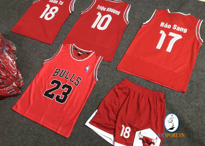 ÁO BÓNG RỔ BULL ĐỎ IN CHO BÉ - Hình ảnh 3