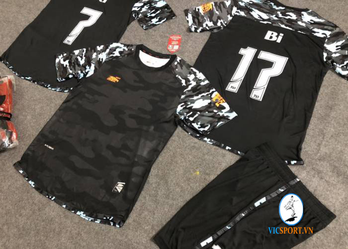 ÁO RIKI CAMO ĐEN IN CHO KHÁCH - Hình ảnh 2