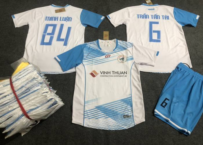 LONG WELL FC - ROGER TRẮNG - Hình ảnh 7