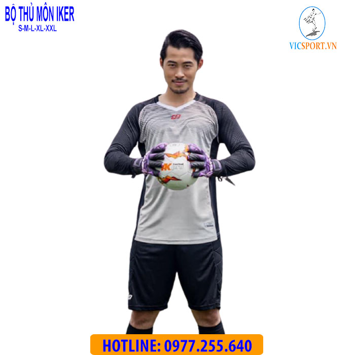 ÁO THỦ MÔN IKER MÀU XÁM