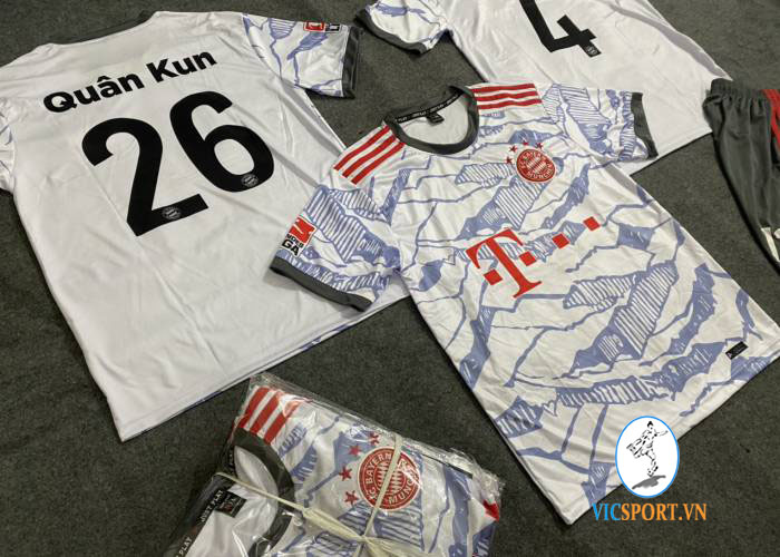 ÁO BAYERN TRẮNG IN CHO KHÁCH - Hình ảnh 4