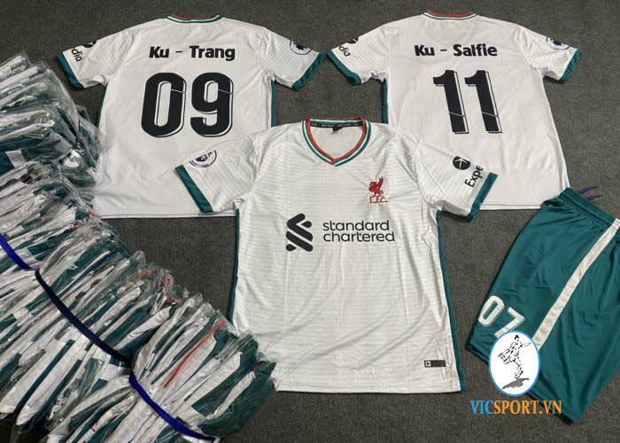 ÁO LIVERPOOL TRẮNG IN CHO KHÁCH - Hình ảnh 6