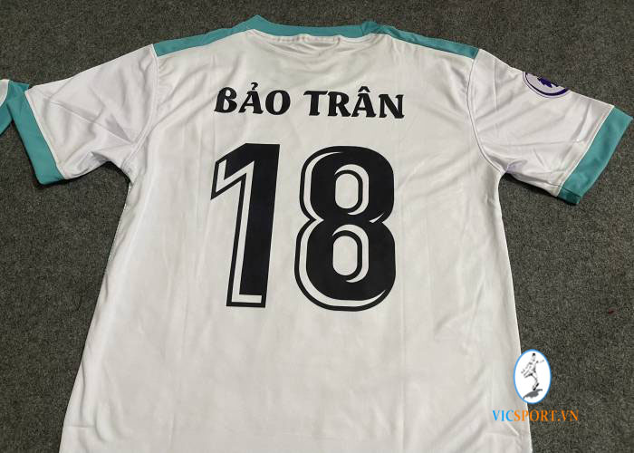 ÁO ARSENAL TRẮNG XANH IN CHO KHÁCH - Hình ảnh 2