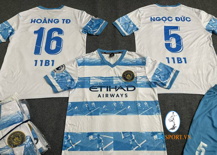 LỚP 11B1 TRONG MÀU ÁO MAN CITY - Hình ảnh 3