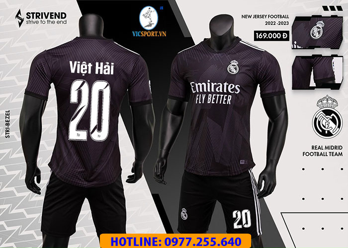 ÁO REAL DÒNG STRIVEND MÀU ĐEN IN CHO KHÁCH