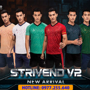 Áo đá banh không logo Strivend V2