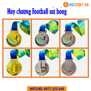 Huy chương Football - Cầu thủ sút bóng (có in)