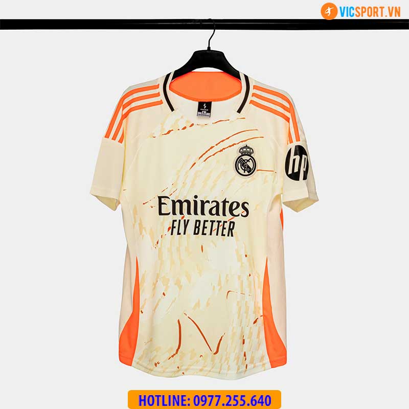 Áo đá banh Strivend Clb Real Madrid mùa giải 2024-2025 - Hình ảnh 45