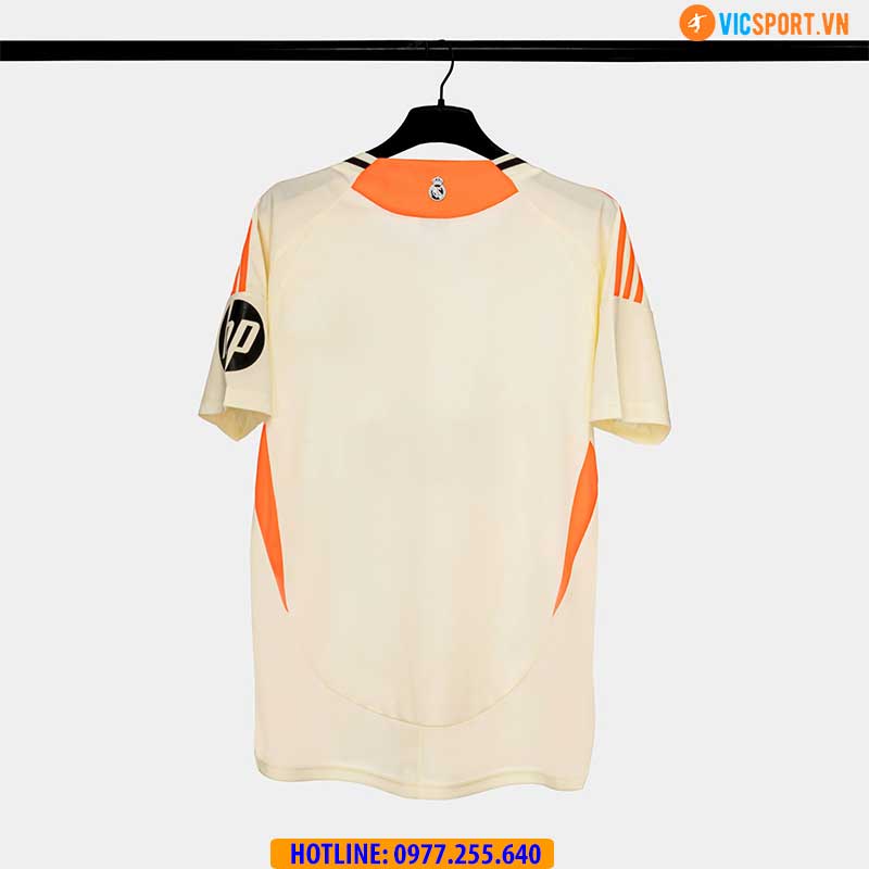 Áo đá banh Strivend Clb Real Madrid mùa giải 2024-2025 - Hình ảnh 47