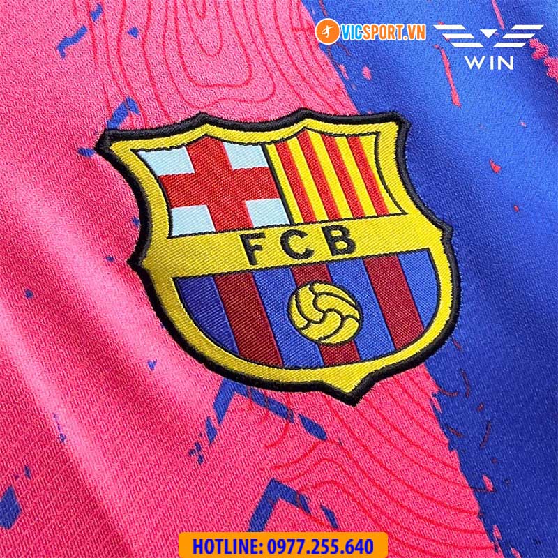 Áo đá banh trẻ em thiết kế Clb Barcelona mùa giải 2025-2026 - Hình ảnh 8